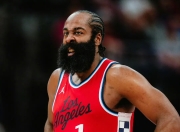 爱游戏-火箭胜雷霆，哈登单场狂砍50分