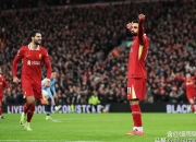 爱游戏入口-利物浦力克曼联，豪取英超领先优势