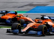 爱游戏APP-梅赛德斯险胜威廉姆斯，塞恩斯高光表现