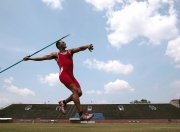 爱游戏体育-天穹流云与大地的根脉，当F1极速革新遇上篮球场上的坚守