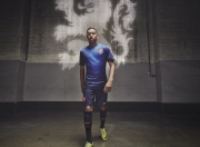 爱游戏下载-冰封王座，伊萨克独造三球撕裂坚盾，阿森纳高效碾过摩纳哥晋级关