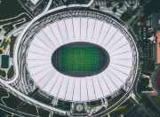 爱游戏下载-铁幕与绸缎，当贝林厄姆铸就防守艺术，巴萨在尼斯演绎中场哲学