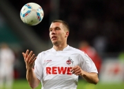 爱游戏官方-顶压不破—双线作战中人类精神力的巅峰形态