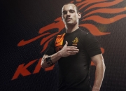 爱游戏体育-马龙独木难支！德国军团展精密实力，龙队英雄泪洒球台