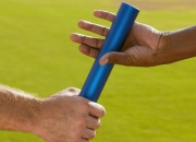 爱游戏官方-轻剑快马破重甲，当火箭以体系之名横扫热火