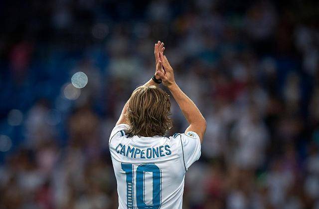 关于瓦拉多利德客场大胜,豪取客场三分的信息 关于瓦拉多利德客场大胜,豪取客场三分的信息