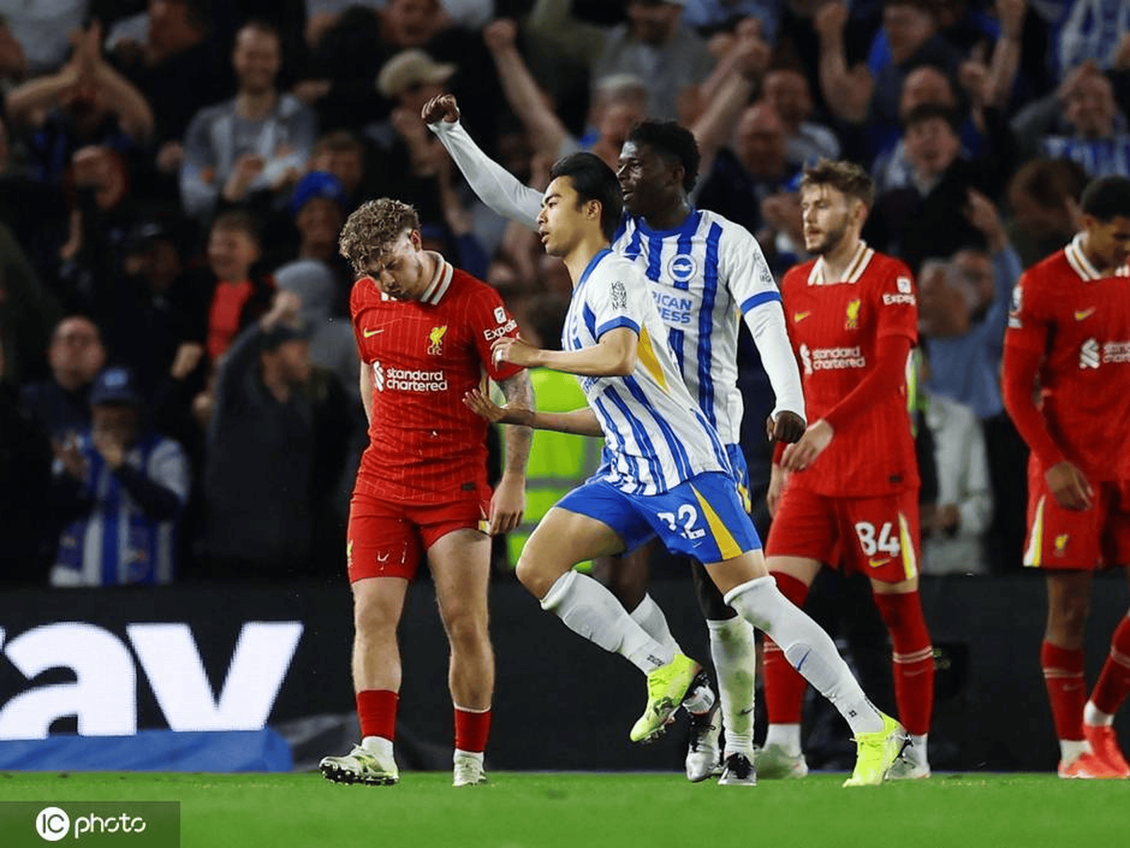 布莱顿客场失利,争胜气氛消退 布莱顿客场失利,争胜气氛消退