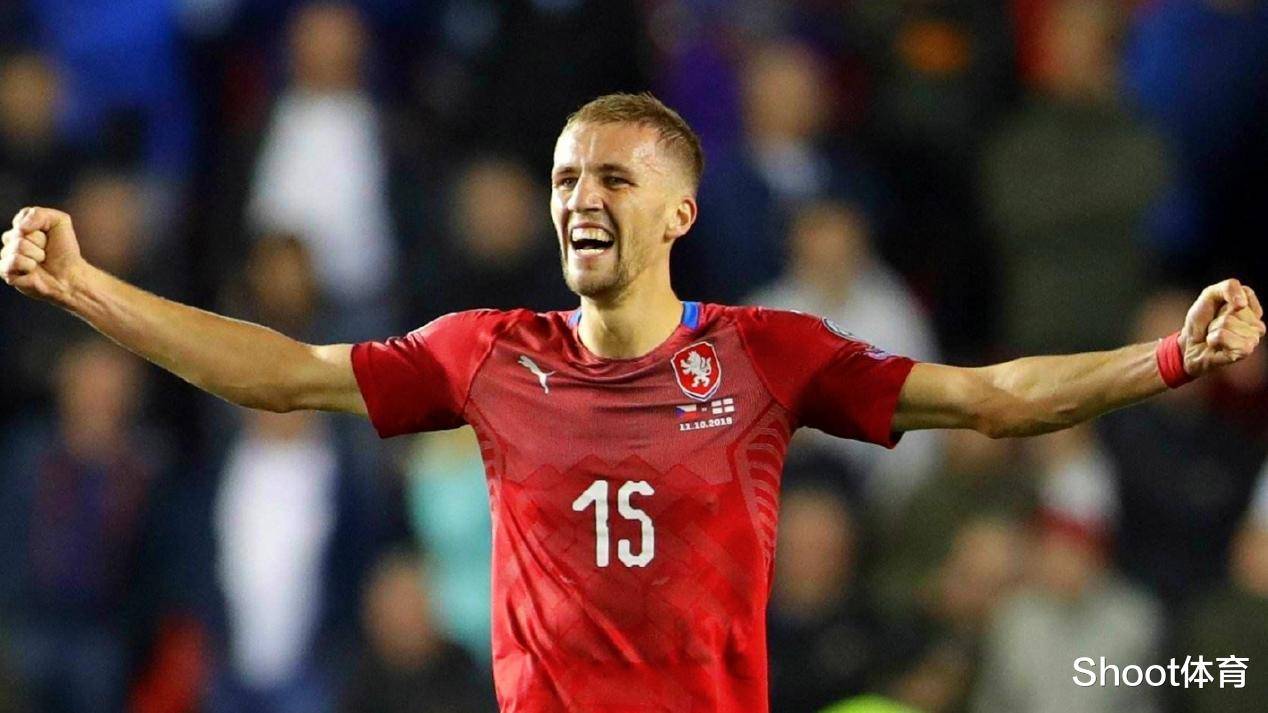 北马其顿队实力强劲,赢得晋级资格 北马其顿队实力强劲,赢得晋级资格