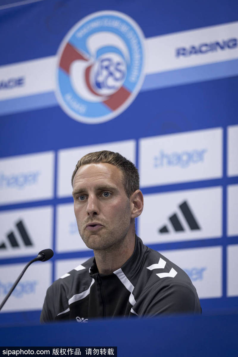 欧预赛：球队多方位备战，不断调整战术，迎接挑战的简单介绍