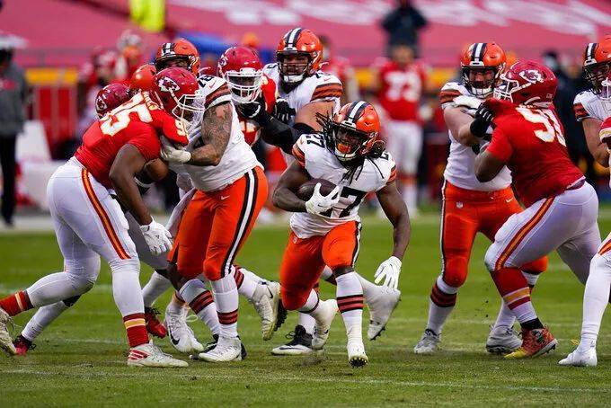 关于DK碾压HKA,Xiaohu关键团战开团秒人顶尖较量八强赛,强势挺进下一轮的信息 关于DK碾压HKA,Xiaohu关键团战开团秒人顶尖较量八强赛,强势挺进下一轮的信息