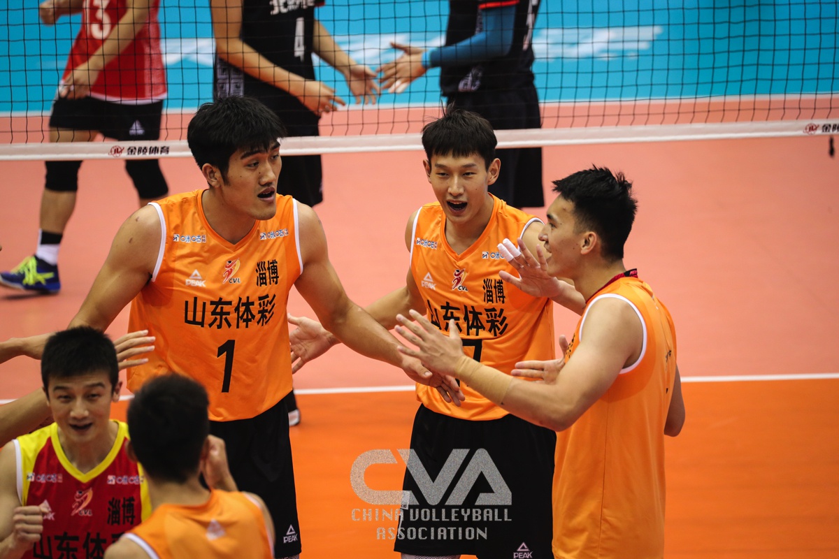 DFM横扫BRO，Meiko单局斩获MVP焦点之战八强赛，点燃全场激情