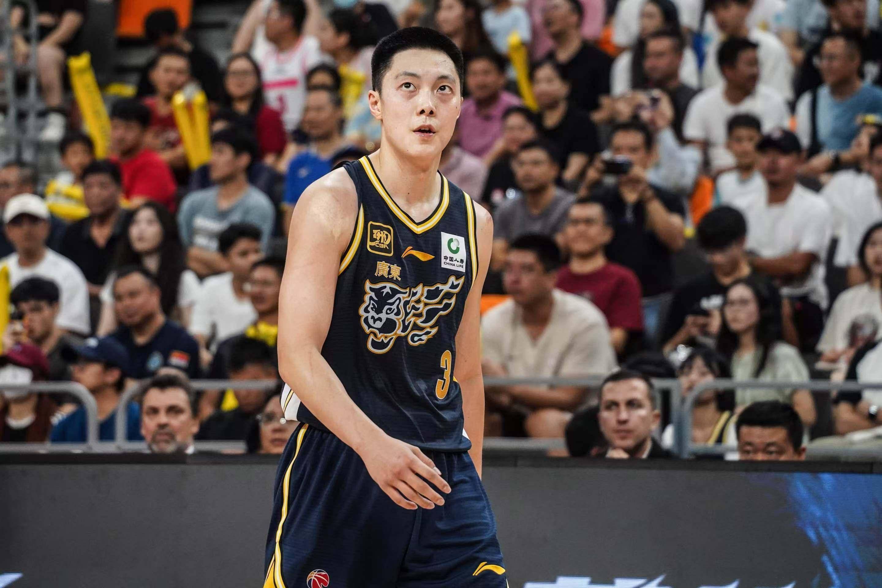 广东队客场迎战青岛势要取胜 广东队客场迎战青岛势要取胜