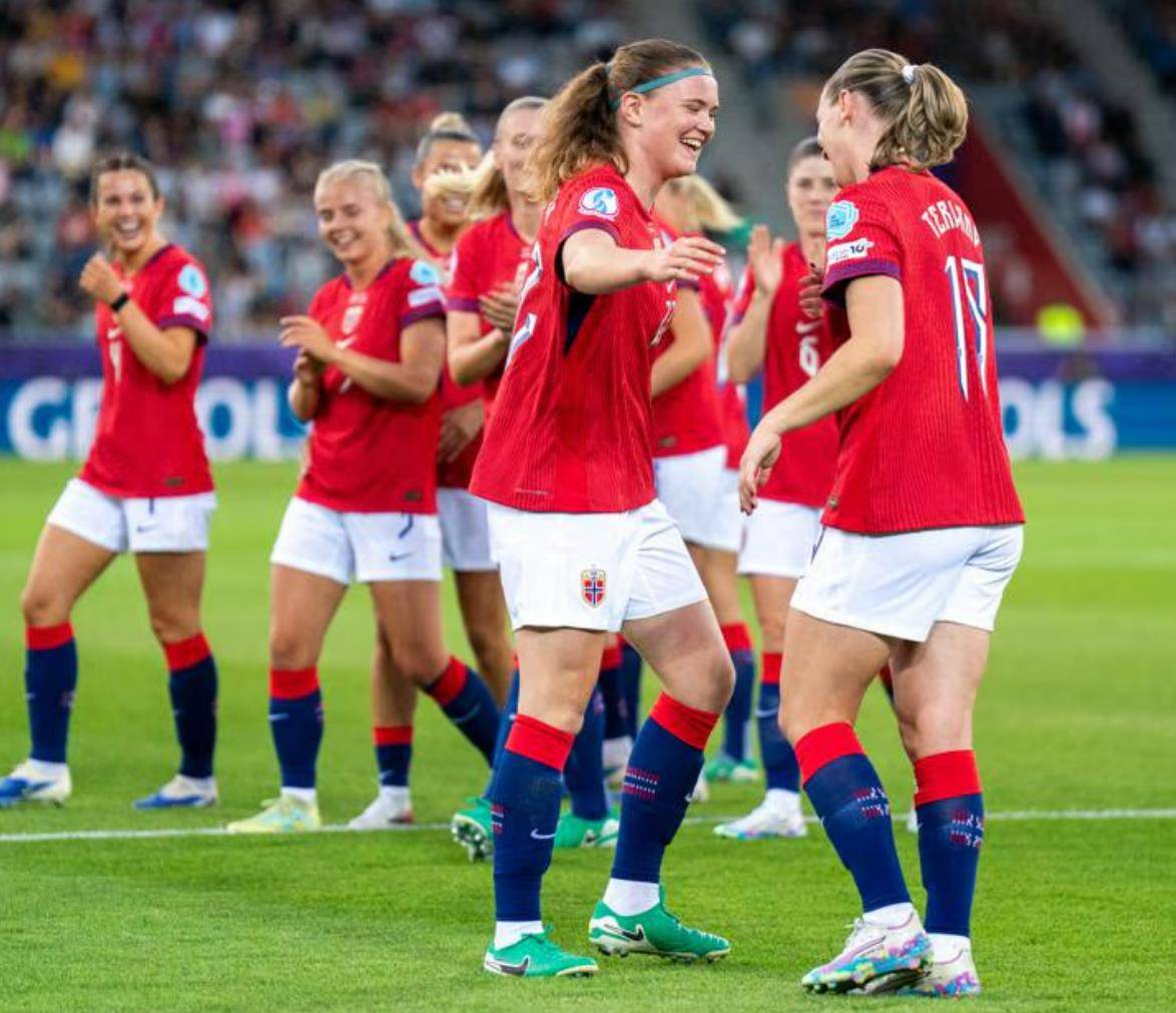 瑞典女足对阵挪威队在欧洲杯上碰撞的简单介绍 瑞典女足对阵挪威队在欧洲杯上碰撞的简单介绍