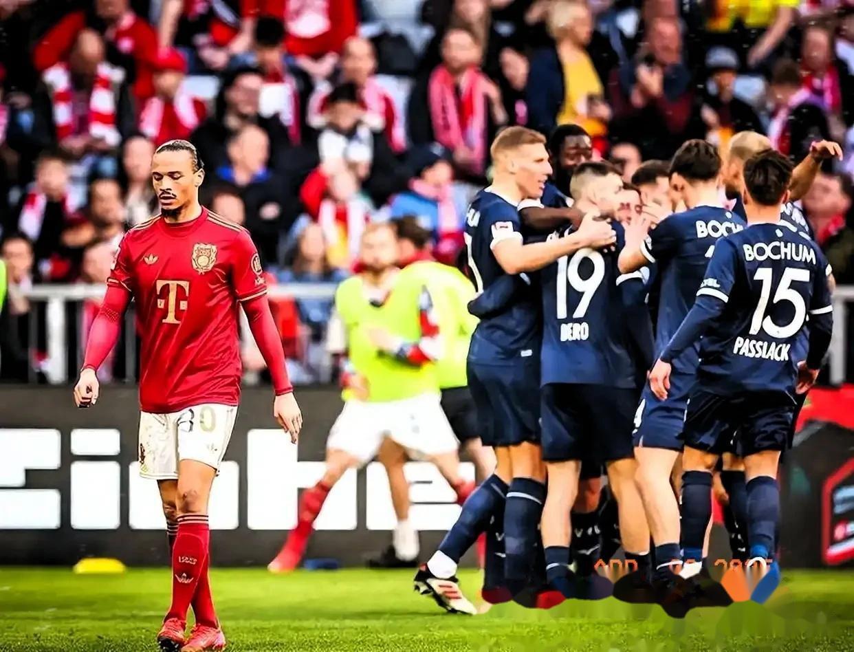 拜仁开启进攻模式,轻松跻身下一轮 拜仁开启进攻模式,轻松跻身下一轮