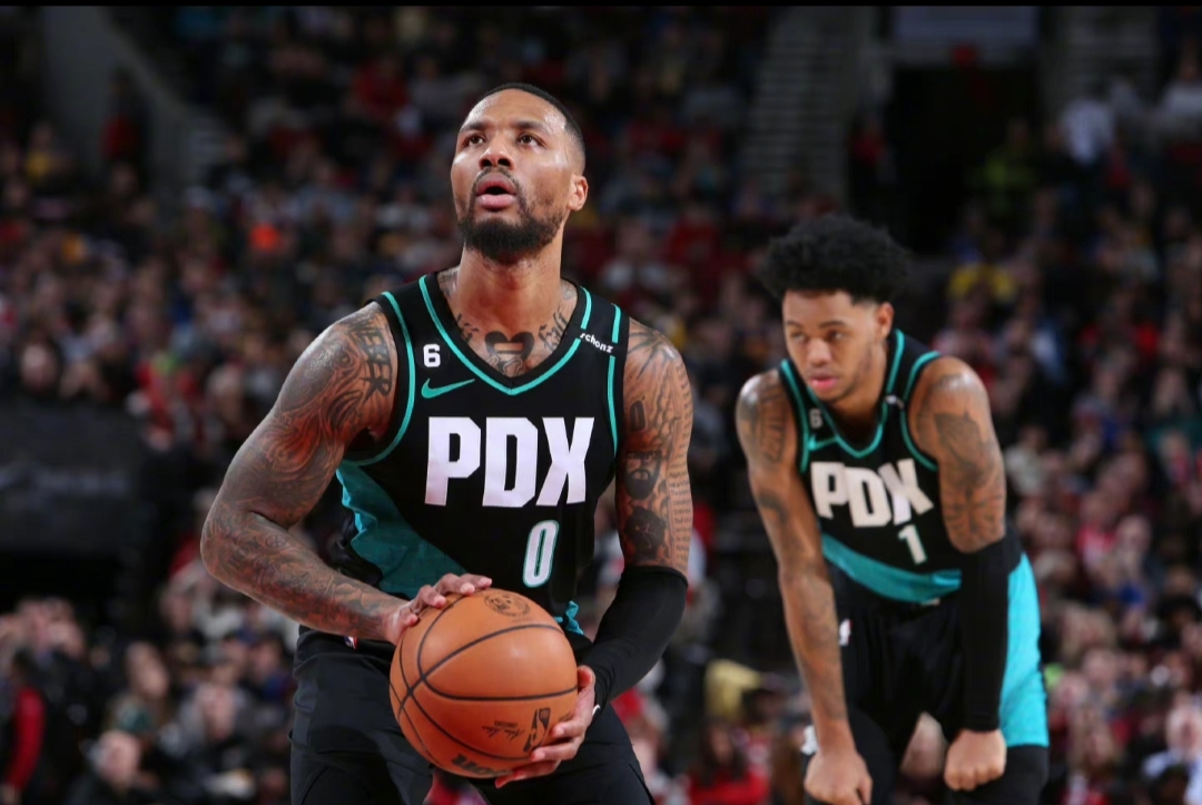 顶级对抗，场上悬念重重，胜负未定