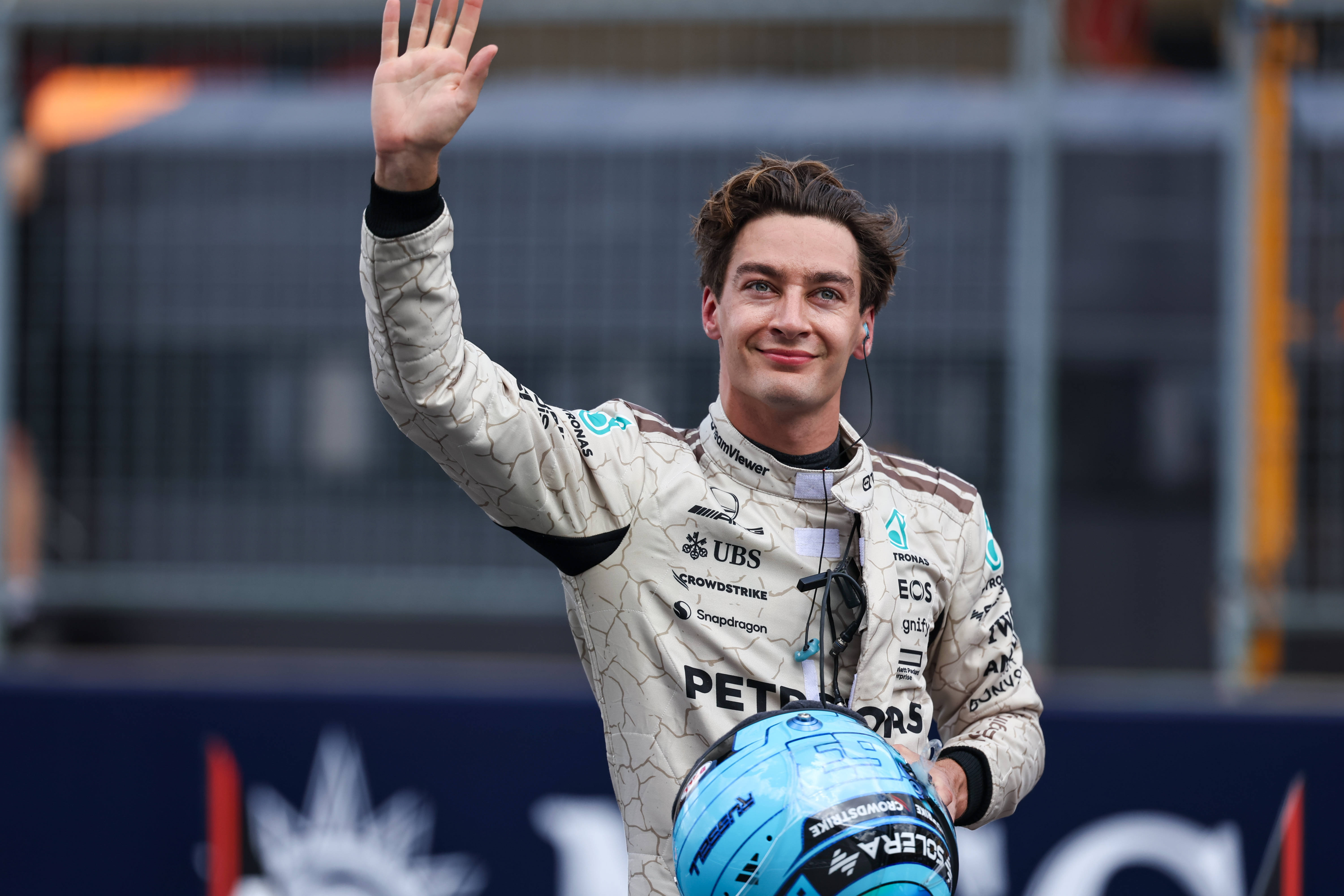 红牛车队翻盘威廉姆斯，拉塞尔关键制胜的简单介绍