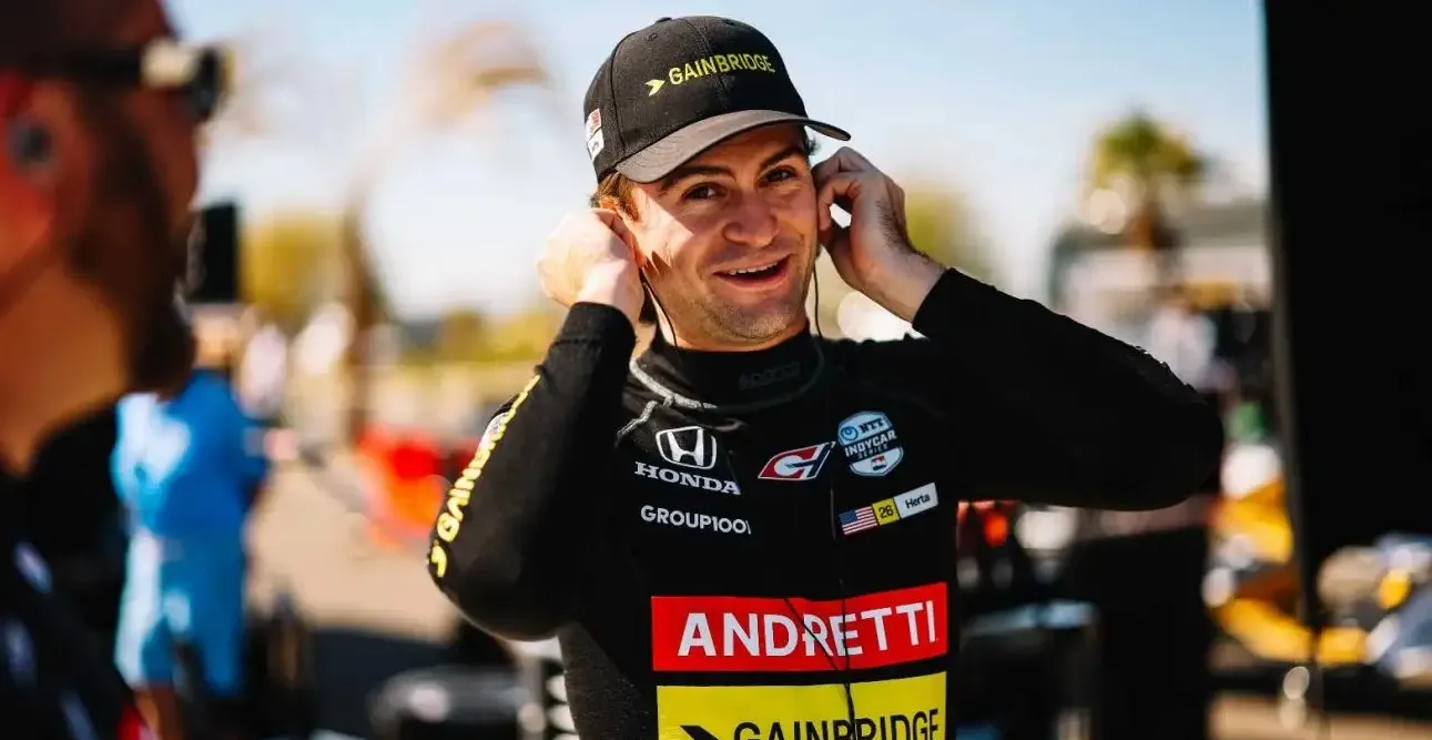 包含迈凯伦轻取红牛二队,周冠宇惊艳四座的词条 包含迈凯伦轻取红牛二队,周冠宇惊艳四座的词条