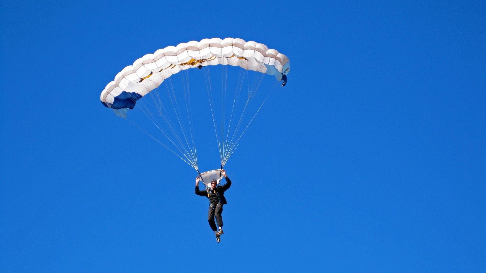 节奏大师布克奏响爵士狂想曲,魔术于无声处听惊雷