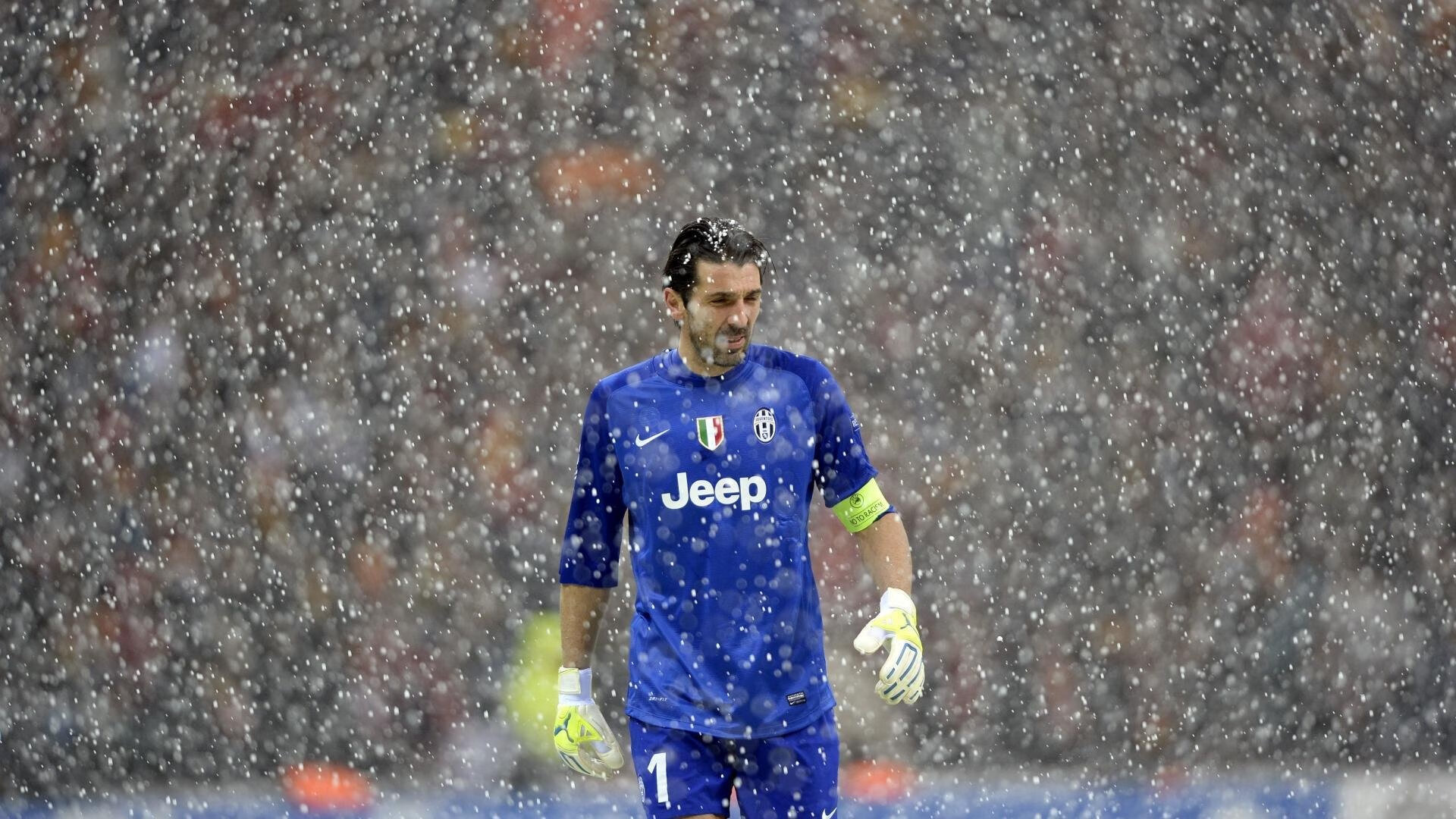 破界之战，阿什拉夫持续制造杀伤，那不勒斯掀翻乌拉圭