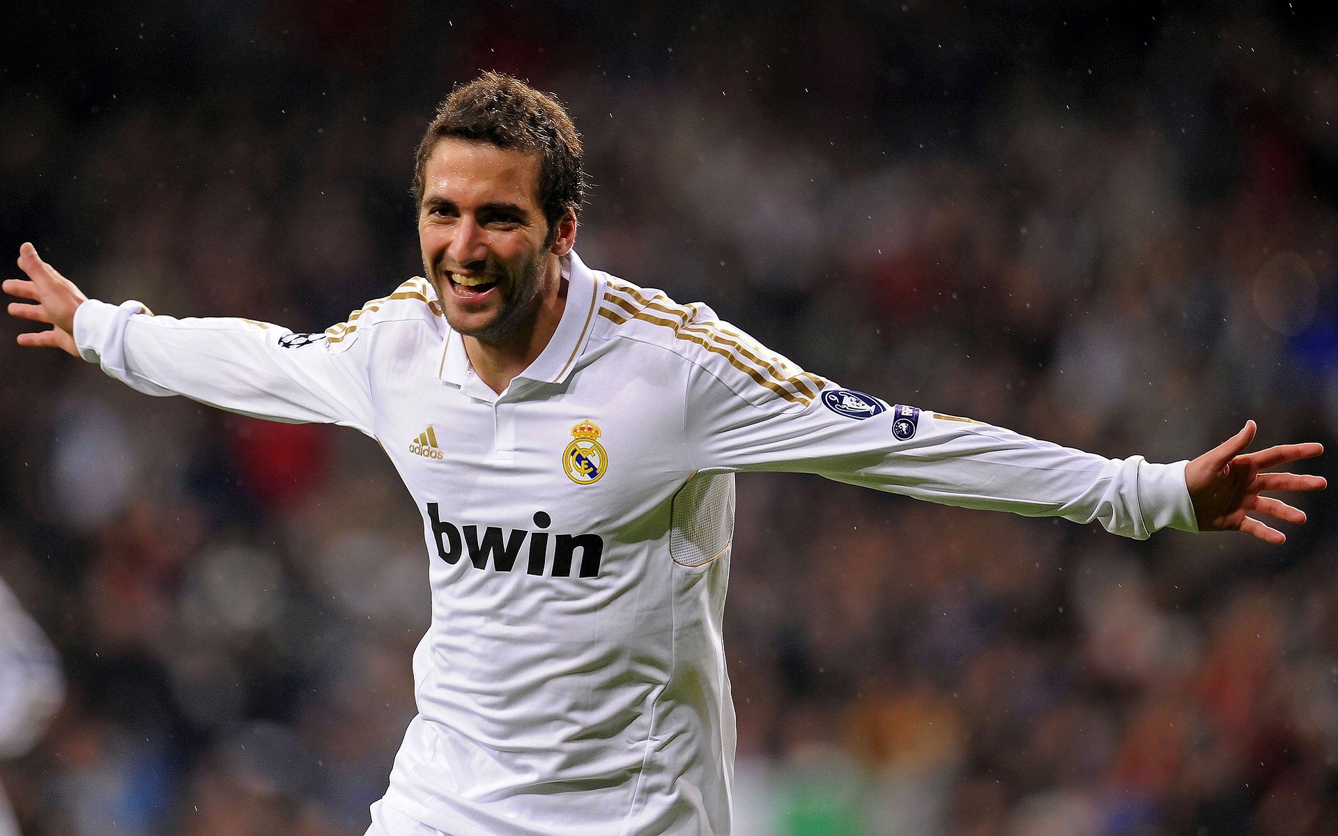 温网失意与年终烈焰，德约科维奇用两种火焰完成不可能的翻盘