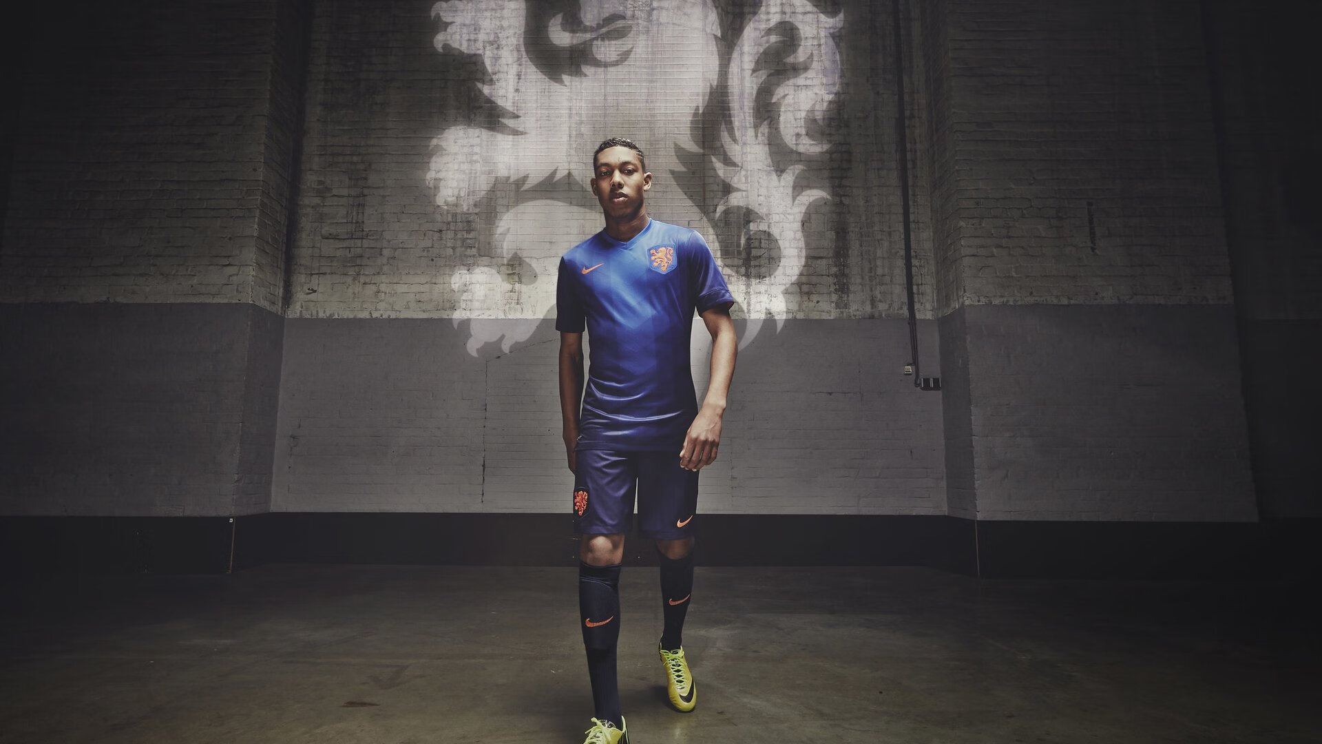 铁血钟摆，法比尼奥的瑞士齿轮如何精密绞碎国际米兰